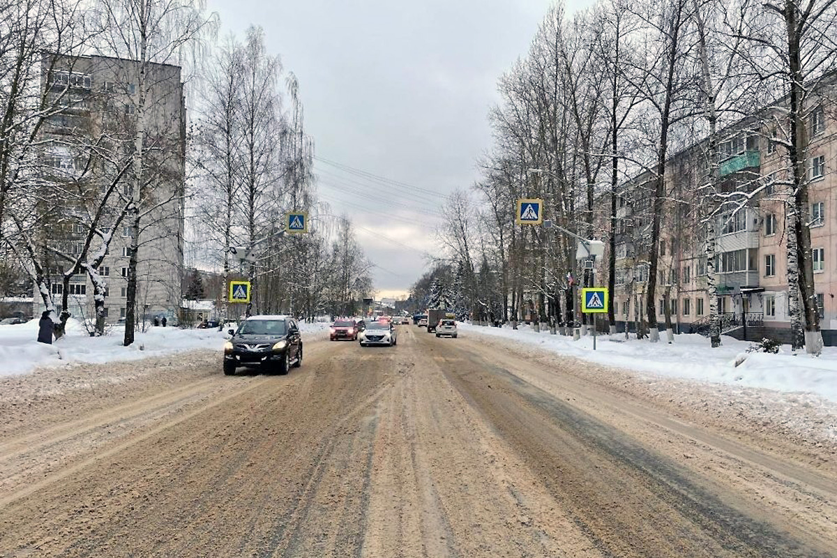 В г. Конаково сбили 12-летнюю девочку | 12.01.2024 | Конаково - БезФормата