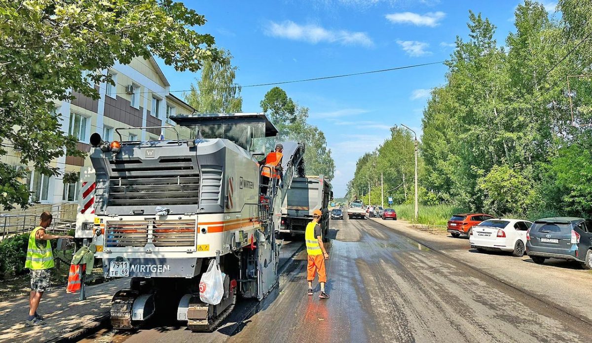 В Конаковском округе продолжаются дорожные ремонты и работы по  благоустройству